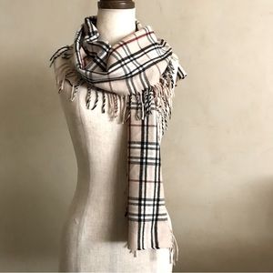 V. Fraas Plaid Fringe Scarf